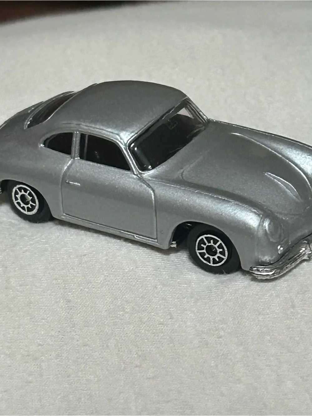 Loose Maisto Porsche 356A Silver Diecast Car 1/64 Scale
